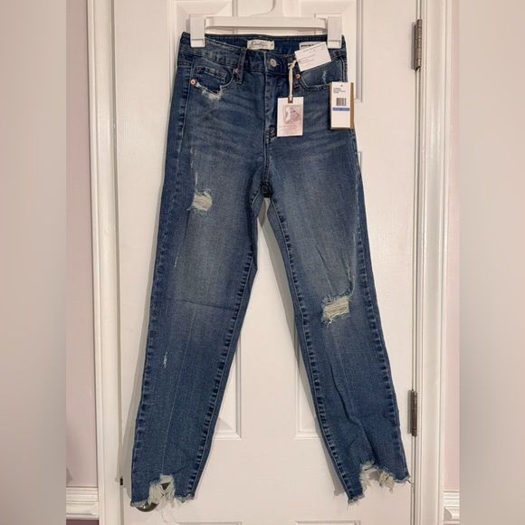 Jessica Simpson Blue Streak Spotlight Straight Ongoing, distressed/Ripped Jeans - Picture 8 of 16
